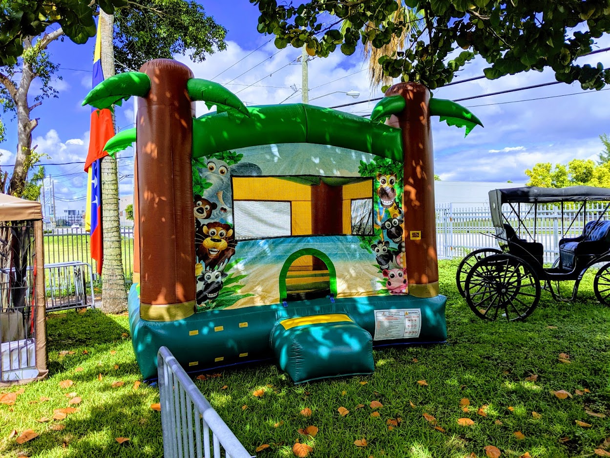 Safari Bounce House (B7) - Image 2