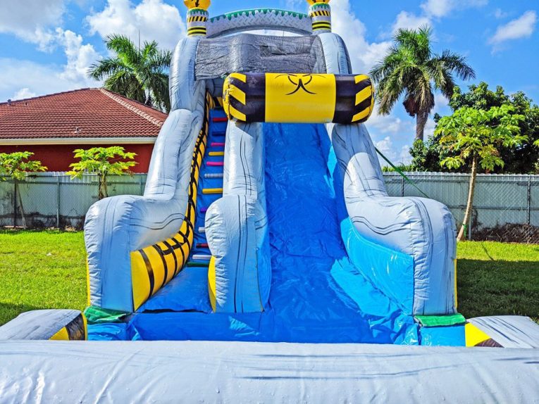 19ft-toxic-water-slide-close-up.jpg