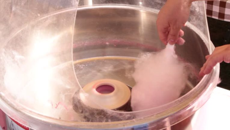 cotton_candy_making-1.jpg