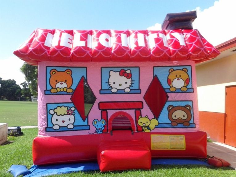 hello-kitty-bouncy-house.jpg