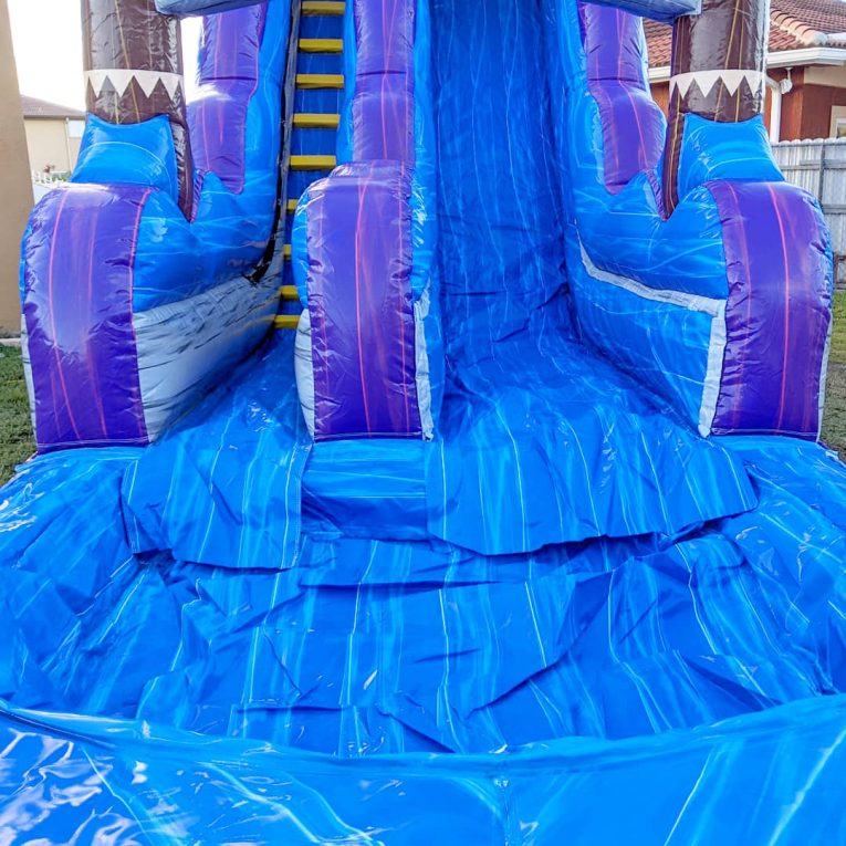 purple-crush-waterslide-005.jpg