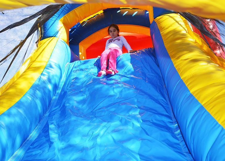 royal-castle-bounce-house-slide.jpg
