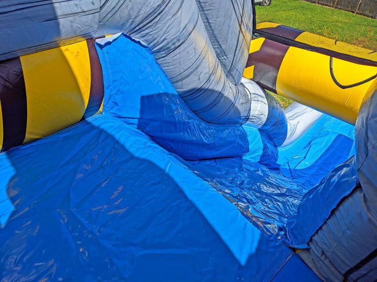 toxic-wave-water-slide.jpg